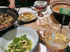 -费大厨辣椒炒肉(沙河万达店)
