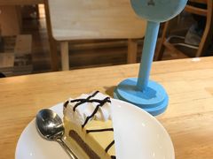 -猫的天空之城概念书店(杭州南宋御街店)