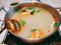 骨汤虫草花锅底-许府牛火锅(信义坊总店)