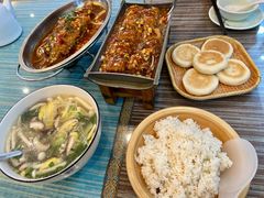 -自游人·美食一楼