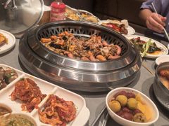 -黑金·寻焰自助百汇·烤肉·火锅(中街店)