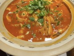 -魏铭鱼头捞饭(晋阳路店)