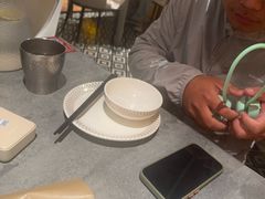 -耶里夏丽·丝路国际新疆菜·清真食品(徐汇南丹东路臻选店)