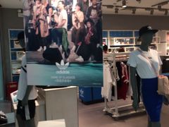 -adidas(印象城购物中心店)