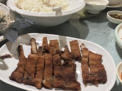 -鲤鱼塘农家山庄