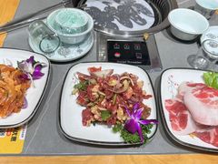 -鹤之乡·齐齐哈尔东北炭火烤肉(昆明盈江路店)