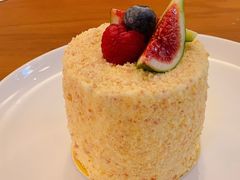 焦糖苹果浮云蛋糕-UPPER KITCHEN(延安路店)