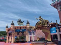 -平湖九龙山乐满地水上乐园