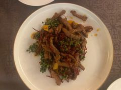 -粤尚腾香居中餐厅(首都机场希尔顿店)