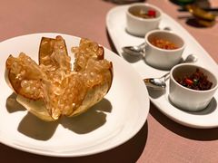 云南白石榴-新荣记(南京西路店)