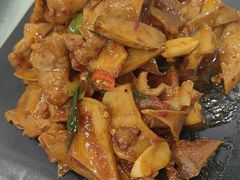 -马尔龙新疆饭店·清真(瑞景店)