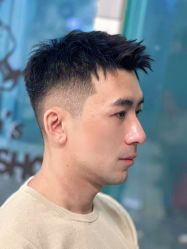 点击看大图 -老男孩男士理容馆·理发·烫染·修面