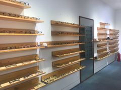-罗伯特眼镜·蔡司官方授权(罗湖国贸店)