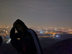 -鬼笑石后山停车场