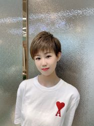 -BULB STUDIO 巴柏明星发型工作室