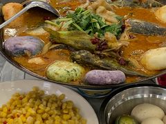 -丹水桥地锅鱼·翘嘴鲌·地方特色全鱼宴(丹江口大坝店)