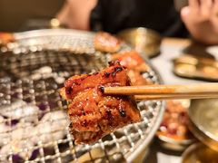 -草家酱蟹炭火烤肉店(珲春南路一店)