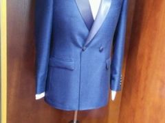 -尊卡诺高级西装礼服定制(江东中路店)