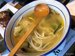 -翠湖湾海鲜音乐餐厅