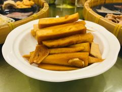 -老国贸云南传统过桥米线(滇池店)