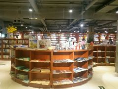 -新华书店(印象城店)
