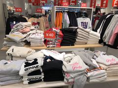 -H&M(华润万象城店)