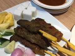 沙爹鸡牛肉拼盘-关夫人餐厅(阳光广场店)