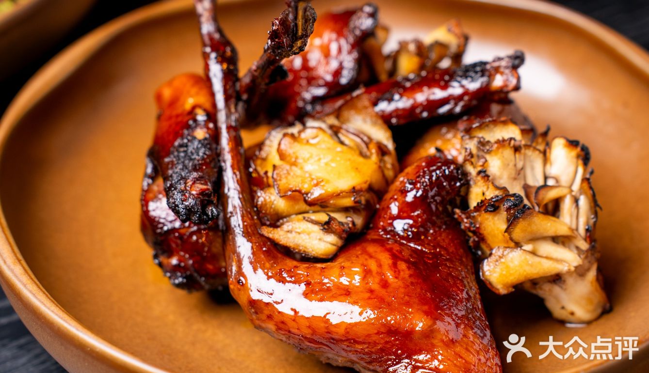 为了专心“玩火”，这家法餐厅竟专门开了个店！