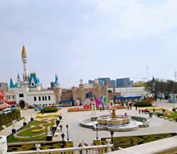 -萌宠亲子动物乐园(槐房万达店)