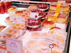 -巴黎贝甜(大宁国际商业广场店)