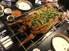 -山地居烤全羊·柴火鸡(大坪-半山公馆店)