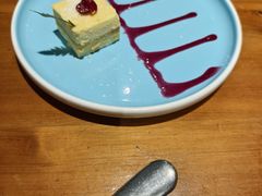 -米德维奇俄式西餐厅(西六道街店)