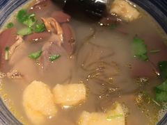 金陵鸭血粉丝汤-弄堂小笼包(西青中北永旺购物中心店)