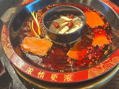 -三江两海老火锅(北京首店)