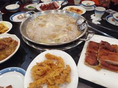 -老来福·非遗酸汤兔(凯旋路店)