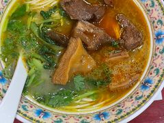 -金杨拉面王小吃面馆·牛三宝面·红烧牛肉粉
