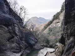 -燕子河大峡谷天坑仙境