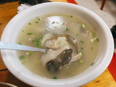 黄精三鲜汤-宜城私房菜.臭鳜鱼(九华新街店)