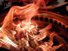-山川小町·极番烧肉(新地假日广场店)