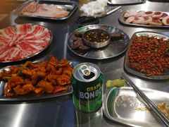 -马路牙子烧烤音乐酒馆(望京店)