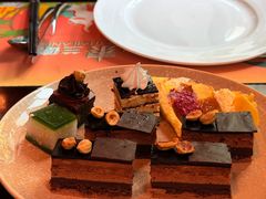 -广州希尔顿逸林酒店-OPEN開·全日制餐厅·海鲜·小火锅·自助餐(东风路店)