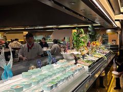 -钱小奴海鲜自助黑金店(杭州滨江龙湖店)