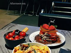 -W COLLECTIVE  DESSERT SHOP