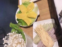 -鱼颜诱纸纸上烤鱼·蛙(龙湖天街店)