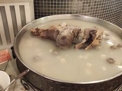 -深圳富苑皇冠假日套房酒店