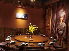 包厢-老滇山寨•云南特色菜•地方菜•民族风情歌舞表演(金碧店)