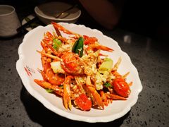 蒜香小龙虾-虾胡闹龙虾馆(湄南河店)