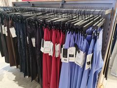-lululemon(比斯特购物村店)