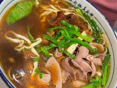 -镇南锅盖面馆(解放路店)