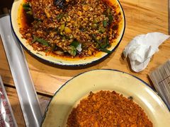 -拈签一笑黄牛肉辣卤串串